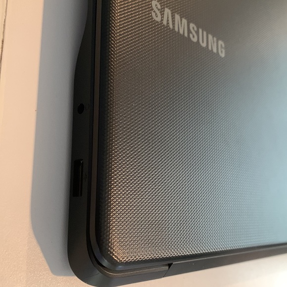 Samsung Chromebook Laptop Computer 2016 500c - Picture 3 of 5